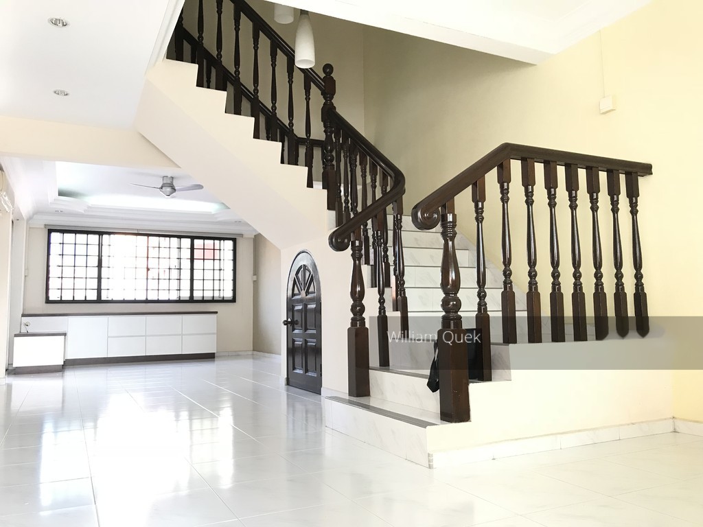 Hougang Avenue 6 thumbnail photo